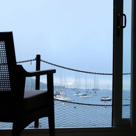 Апартаменты Spectacular Waterfront Views With Parking At 'Mariners Mirror' Фалмут Экстерьер фото